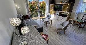 AC - Terrace - Space and comfort