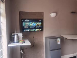 Yellow Stars Guesthouses