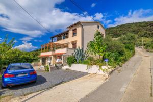 Apartments Vesna - 2-star hotels in Rab