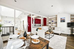 Modern 2 Bed Flat in Paddington