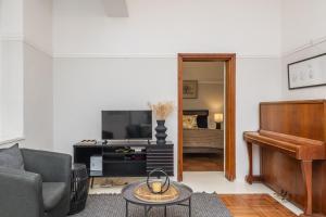 Modern Muse – Stay in the Heart of Cape Town