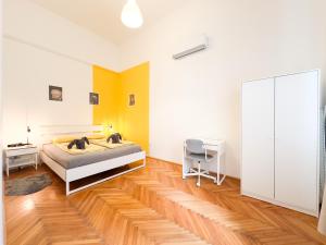 Peaceful Central 1BR with AC - Yellow House