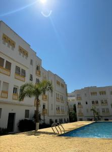 Dar Salma Pearl of Atlantic CAN 2025 Chaines internationales Netflix fibre optique parking gratuit Airport Piscines