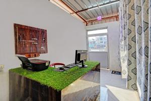 Hotel O Chawlas Hotel & Restaurant