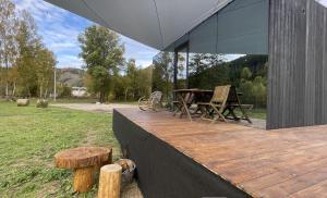 Quiet Anomaly Glamping Forest & Wellness Retreat Adults Only