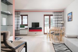 RentPlanet - Apartament Metro Młociny