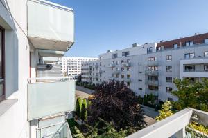 RentPlanet - Apartament Metro Młociny