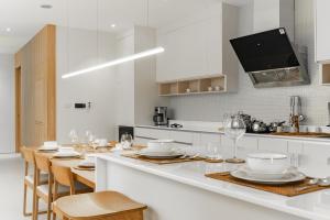 Lux Pride by Villacarte