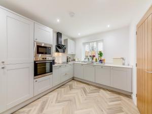 Sandpiper Rest - Uk46781