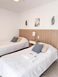 Casa espectacular con 3 habitaciones en suite de lujo, 4 baños, patio al aire libre con jacuzzi y ubicacion perfecta a 3 cuadras de la plaza - Bonavista Rentals