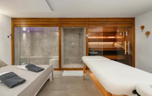 Villa Puccini with pool and sauna 