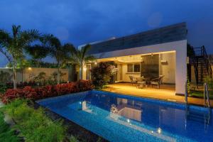 Wildscape by StayJade Pvt Pool 1hr-HSR Nature