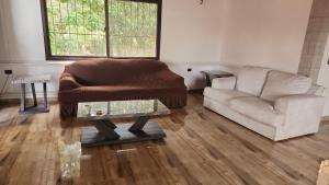 Private Guesthouse near Airport