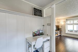 Walkable Queen Anne Cottage Less Than half Mi to Kerry Park