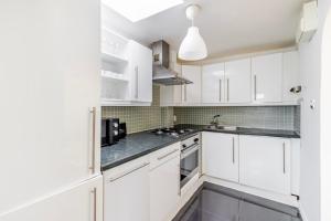 Blueground Earls Court view nr Earls Court LON-645