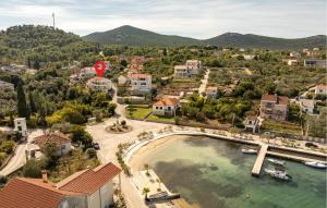 1 Bedroom Lovely Apartment In Lukoran