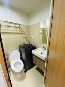 Sofias Place - Shore 3 Residences T1 near MOA