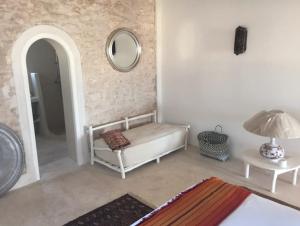Art Virgin House
