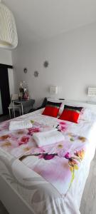 Le Pavachon gîte familiale piscine privée chauffée - Aux portes du Puy duFou