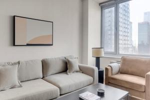 Blueground Hells Kitchen fitness center nr Hudson River Park NYC-1990