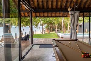 Kalamari Luxury Beach Front Villa