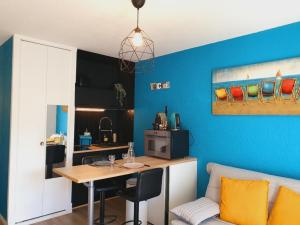 Suite Maya Parking Clim Wifi Centre-ville et Port - ROSSIconciergerie - Linge inclus