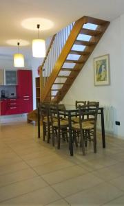 Duplex con doppi servizi Piazza Aurora