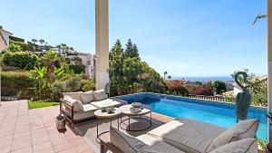 Villa Olga MARBELLA- GOLDEN MILE -Breathtaking SEA VIEW- PRIVATE POOL