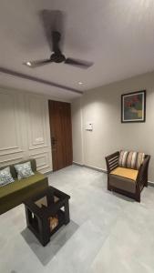 1BHK Cozy Stay for Couples & Travellers Independent