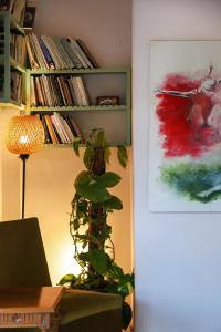 Adorable Jacuzzi flat in the most alive Athens!