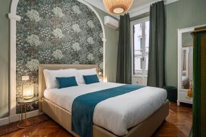 Classbnb - Luxurious and spacious 5-bedroom and 5-bath apartment, just 3 minutes from Milan central station metro, M2 green M3 yellow lines