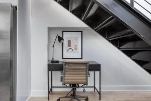 Blueground Historic Core pool nr The Bradbury Building LAX-1208