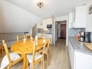 Appartement 6 pers balcon sud avec kitchenette à Saint-François-Longchamp - FR-1-807-106