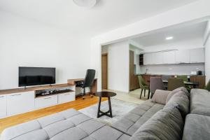 Status-M Apartments 187