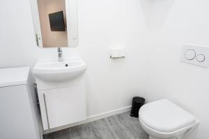 Charming 1-Bedroom Apartment Near Paris