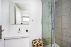 Charming 1-Bedroom Apartment Near Paris