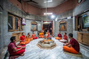 Omji Kailash Math Ashram - 15min to Kashi Vishwanath Temple