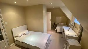 Spacious Notting Hill town house