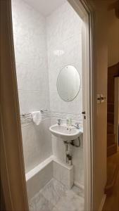 Spacious Notting Hill town house