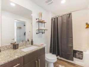 DT SLC - King Bed - Gym - Parking - Walk Score 90