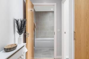 City centre Free Parking Sleeps 3