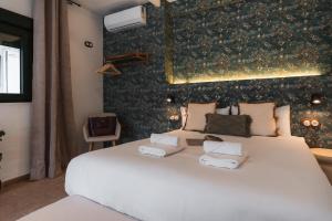 Carmen Guinea Alhambra Views