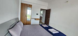 2bhk cozy apt near baina beach