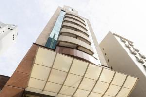 PC02-710 · Mario Bros World Apto com 2 dormitórios para até 4