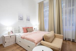 Central - Comfortable - Easy Sleep