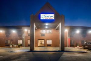 Travel Inn and Suites- Sikeston Miner I-55 exit-67
