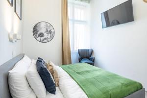 Ultra Central and Mini Studio