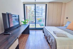 HOM I Luminoso y Lujoso Depto 1D1B en Nunoa