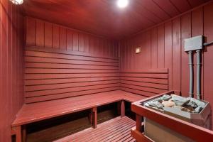 El Matador 239 by Alicia Hollis Rentals New Listing Open