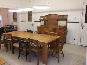 Spacious House with 6 Bedrooms in De Panne